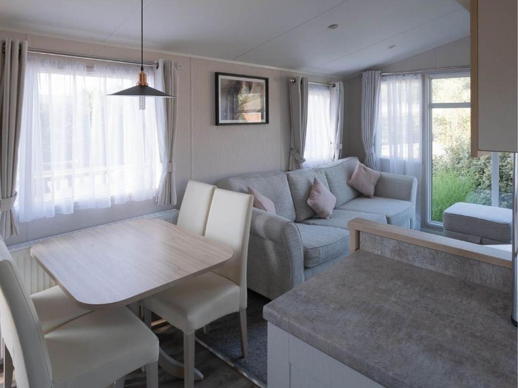 Wells-next-the-Sea Pinewoods Park Style No.1 Sleeps 8 - Dog Friendly 빌라 외부 사진